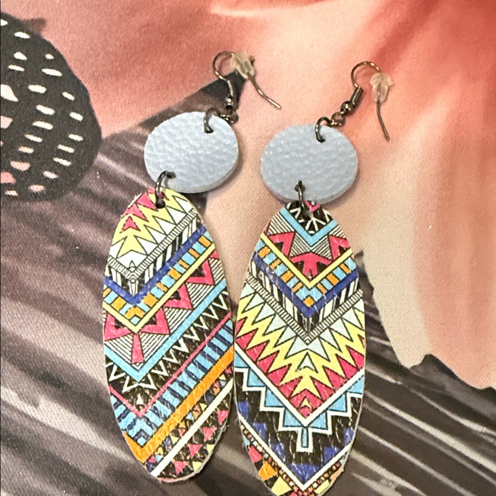Colorful Aztec Print Dangle Earrings - Multicolor